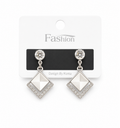 Elegant dangling earrings
